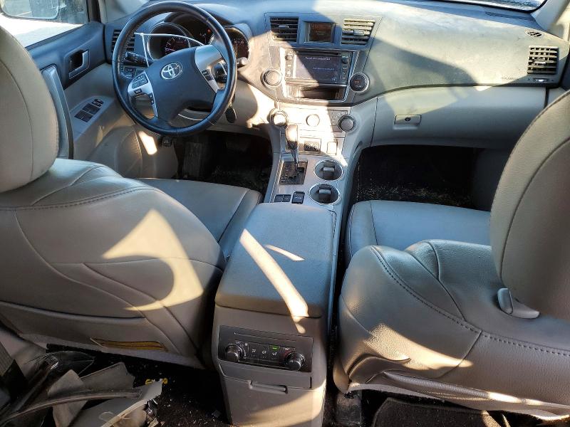 Photo 8 from auction – 2013 TOYOTA HIGHLANDER with VIN 5TDZK3EH7DS137344