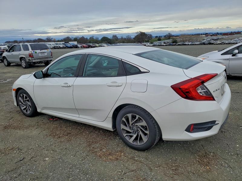 Photo 2 from auction – 2016 HONDA CIVIC EX with VIN 19XFC2F73GE200132