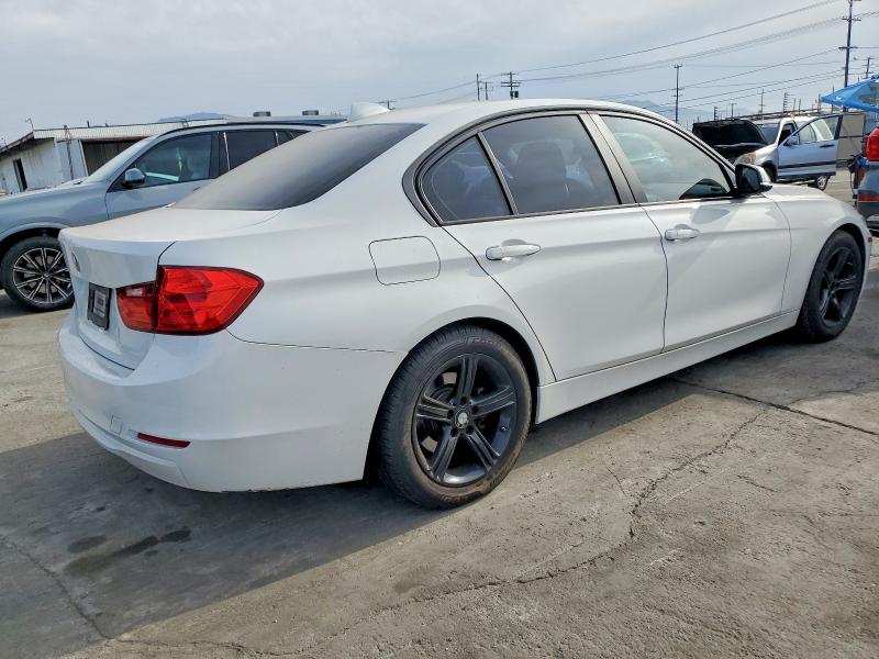 Photo 3 from auction – 2014 BMW 320 with VIN WBA3B1C56EP681054