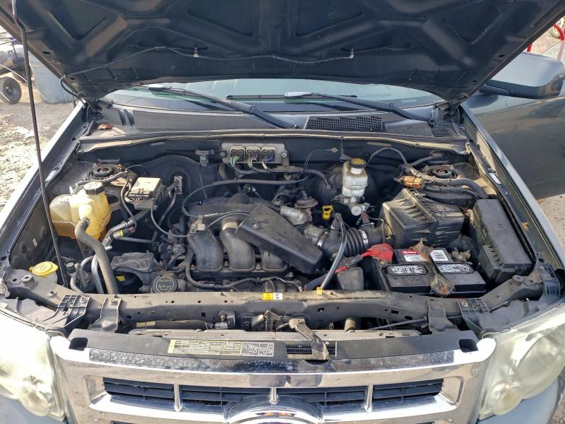 Photo 12 from auction – 2008 FORD ESCAPE LIM with VIN 1FMCU94198KC70901