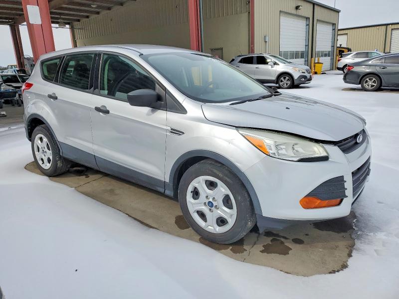 Photo 4 from auction – 2016 FORD ESCAPE S with VIN 1FMCU0F79GUA09588