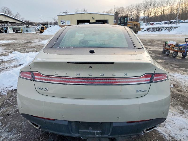 Photo 6 from auction – 2015 LINCOLN MKZ with VIN 3LN6L2JK8FR616594