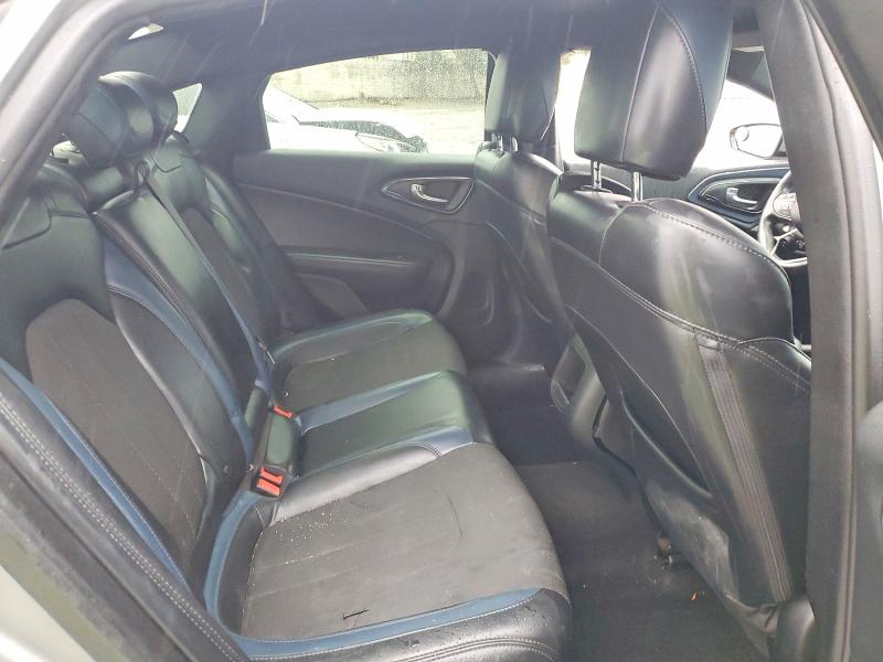 Photo 10 from auction – 2015 CHRYSLER 200 with VIN 1C3CCCBB2FN681833