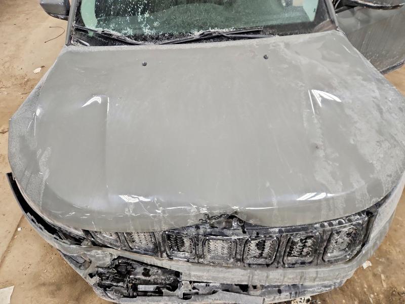 Фото 12 с аукциона – 2019 JEEP COMPASS SP с VIN 3C4NJDAB8KT674669