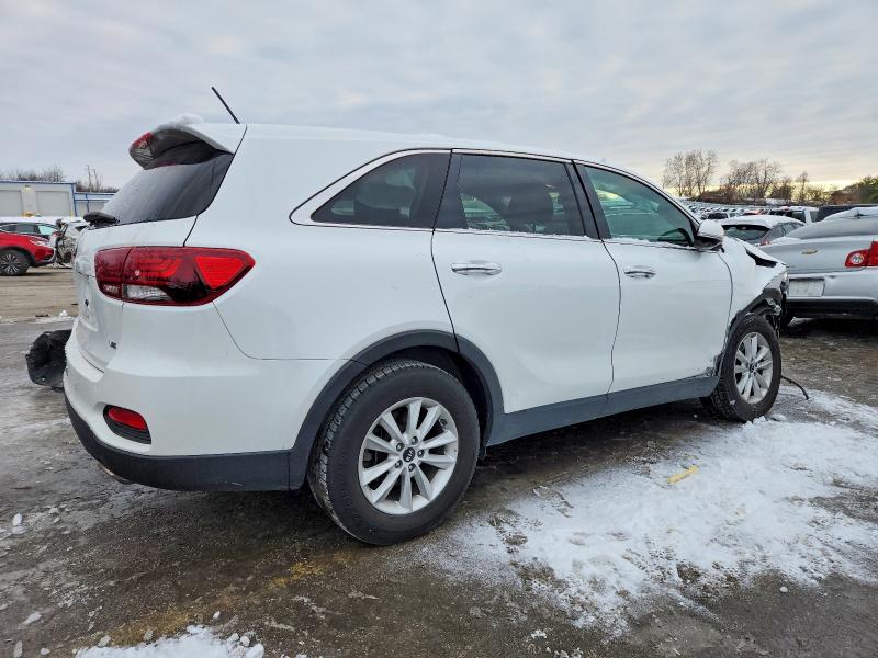 Photo 3 from auction – 2019 KIA SORENTO LX with VIN 5XYPGDA51KG442634