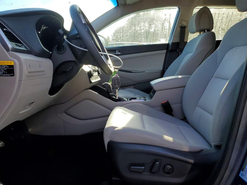 Photo 7 from auction – 2017 HYUNDAI TUCSON with VIN KM8J3CA4XHU313183