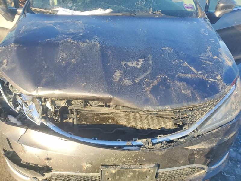 Photo 12 from auction – 2018 CHRYSLER PACIFICA T with VIN 2C4RC1FG3JR306738