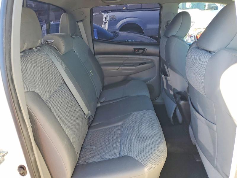 Photo 10 from auction – 2012 TOYOTA TACOMA DOU with VIN 5TFLU4EN2CX037107