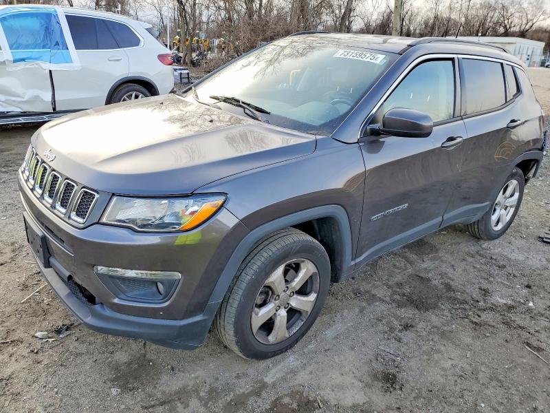 JEEP COMPASS 2018 with VIN 3C4NJDBB4JT150562 - Photo from auction
