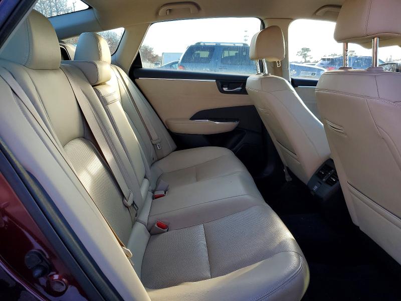 Photo 10 from auction – 2018 HONDA CLARITY with VIN JHMZC5F36JC007823