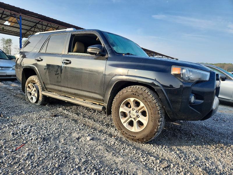 Photo 4 from auction – 2016 TOYOTA 4RUNNER SR with VIN JTEZU5JR2G5115410