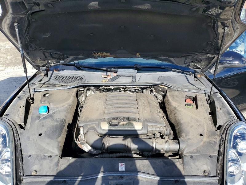 Photo 11 from auction – 2018 PORSCHE CAYENNE with VIN WP1AA2A23JKA03136