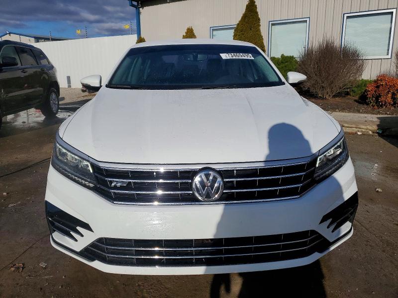 Photo 5 from auction – 2018 VOLKSWAGEN PASSAT S with VIN 1VWAA7A33JC013597