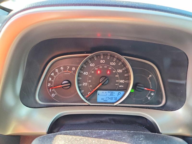 Photo 9 from auction – 2015 TOYOTA RAV4 LE with VIN JTMZFREV3FD079857