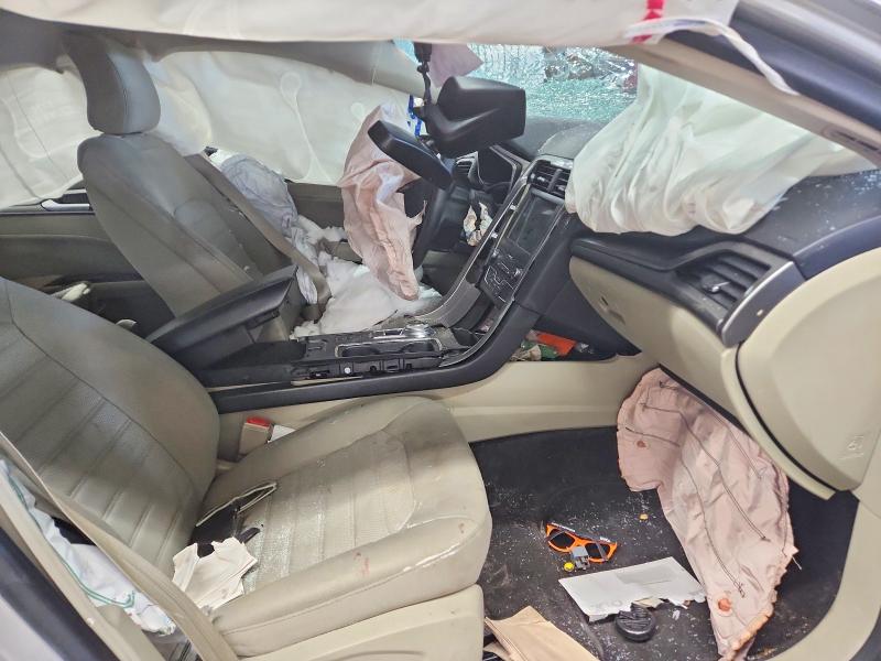 Photo 7 from auction – 2019 FORD FUSION SE with VIN 3FA6P0LU6KR264109
