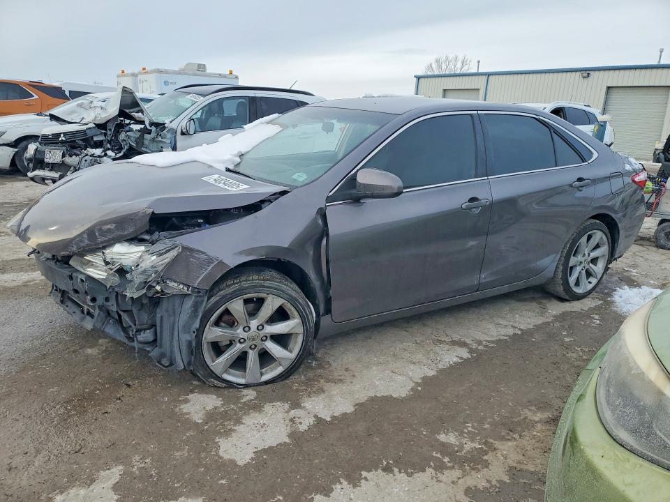 Photo 1 from auction – 2015 TOYOTA CAMRY LE with VIN 4T1BF1FK8FU040524