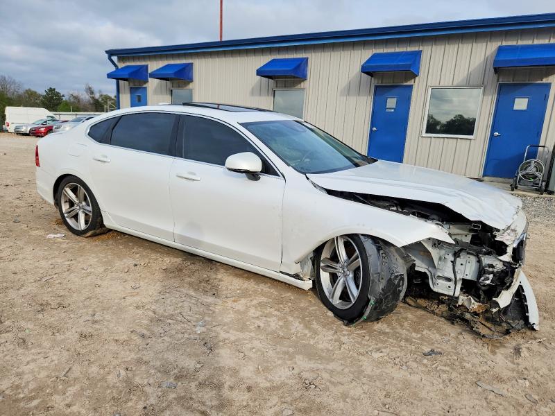 Photo 4 from auction – 2018 VOLVO S90 with VIN LVY982AK8JP023409