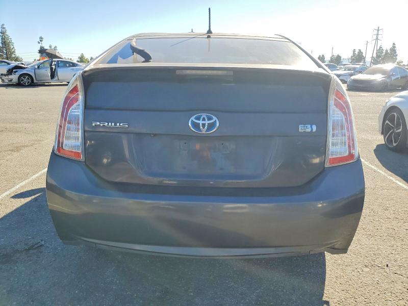 Photo 6 from auction – 2015 TOYOTA PRIUS with VIN JTDKN3DU2F0476963