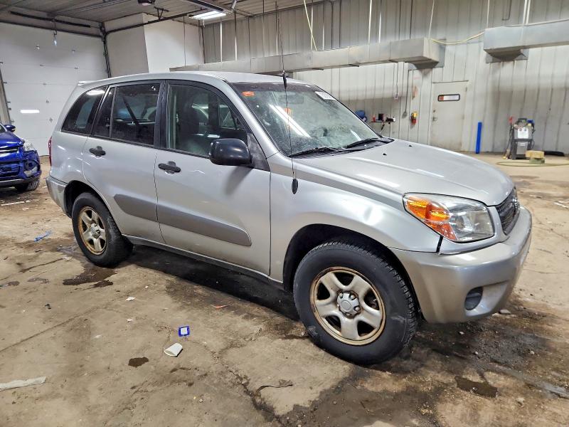 Photo 4 from auction – 2005 TOYOTA RAV4 with VIN JTEGD20V050072345