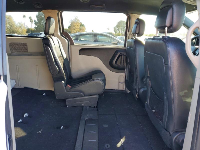 Photo 11 from auction – 2017 DODGE GRAND CARAVAN with VIN 2C4RDGCG1HR686595