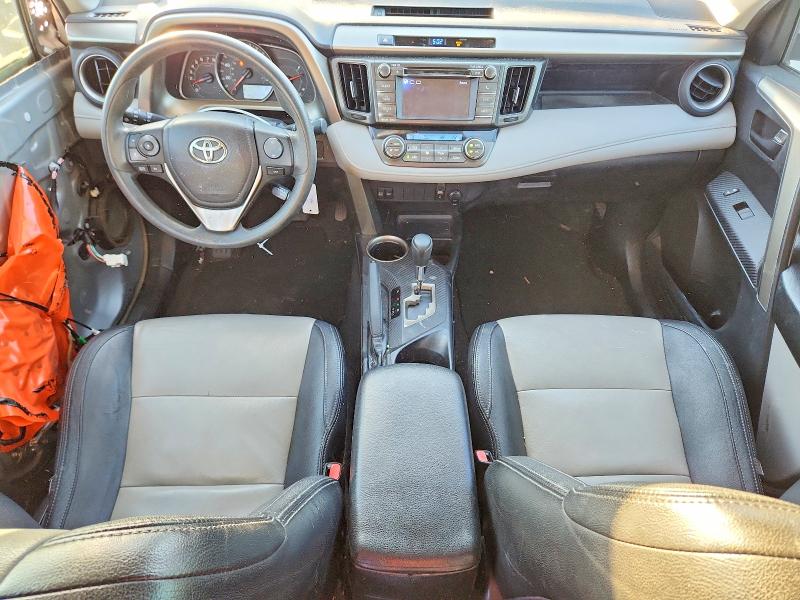 Photo 8 from auction – 2013 TOYOTA RAV4 with VIN 2T3WFREV8DW070560
