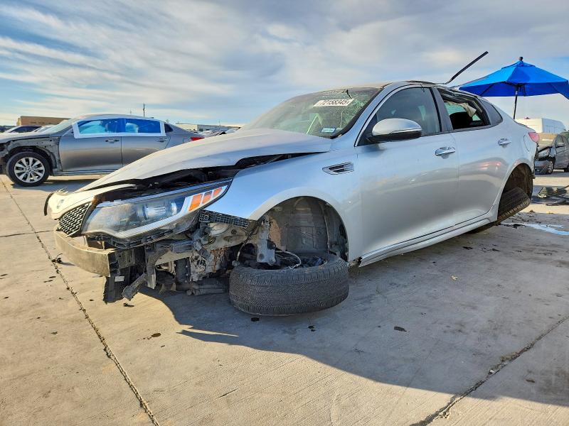 KIA OPTIMA 2018 with VIN 5XXGT4L3XJG225545 - Photo from auction
