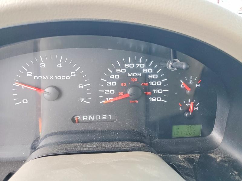 Photo 9 from auction – 2005 FORD F150 with VIN 1FTRX14W65NB04672