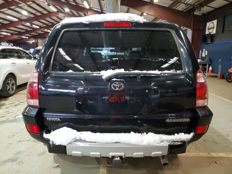 Photo 6 from auction – 2004 TOYOTA 4RUNNER SR with VIN JTEBU14R840042395
