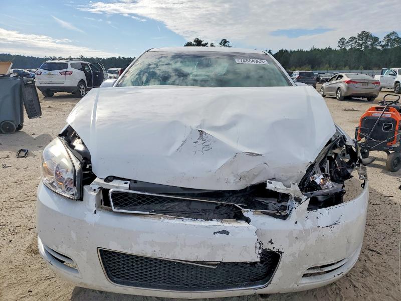 Photo 5 from auction – 2015 CHEVROLET IMPALA LIM with VIN 2G1WA5E35F1125427