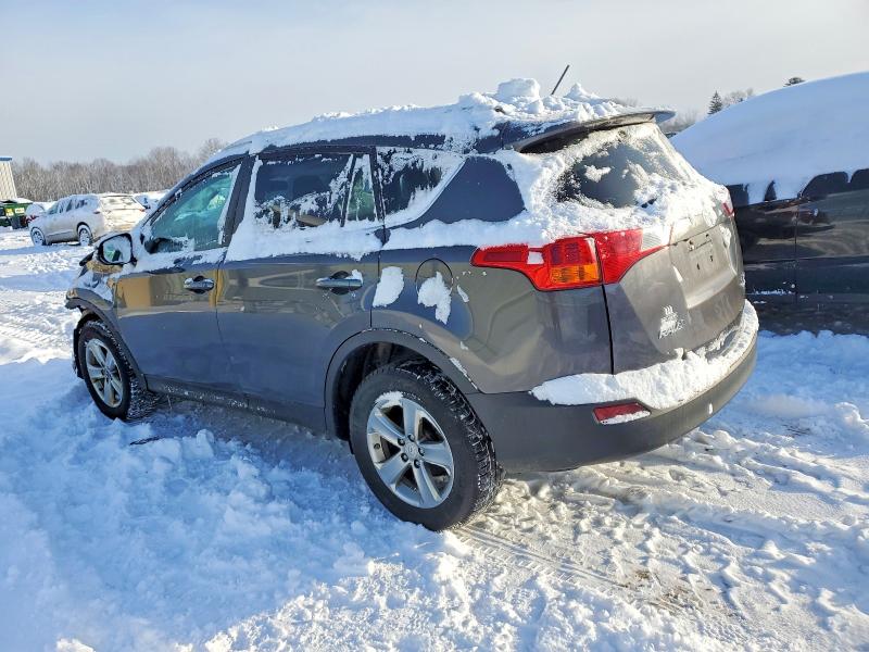 Photo 2 from auction – 2015 TOYOTA RAV4 XLE with VIN 2T3RFREV5FW311474