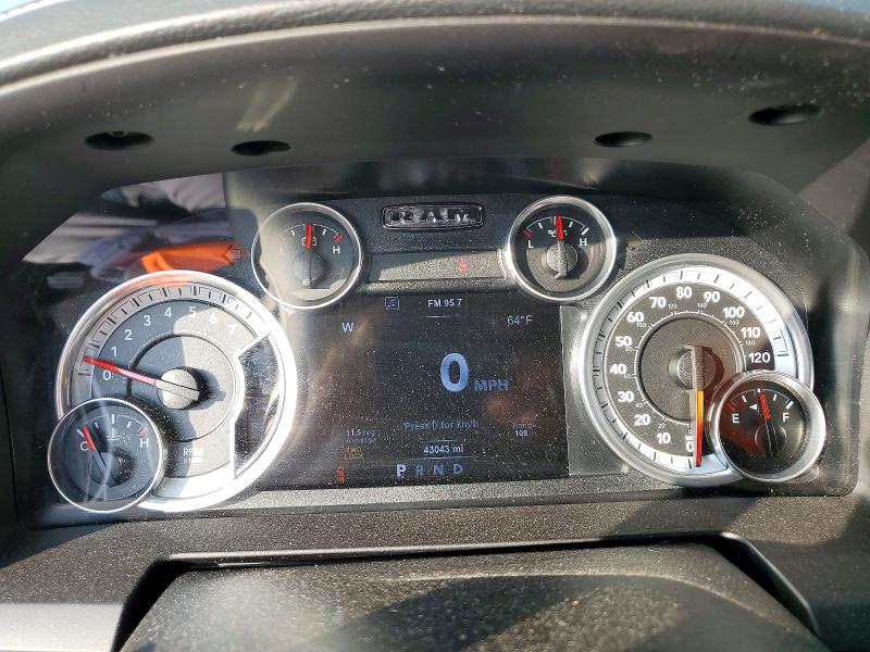 Photo 9 from auction – 2015 RAM 1500 with VIN 1C6RR7MTXFS698258