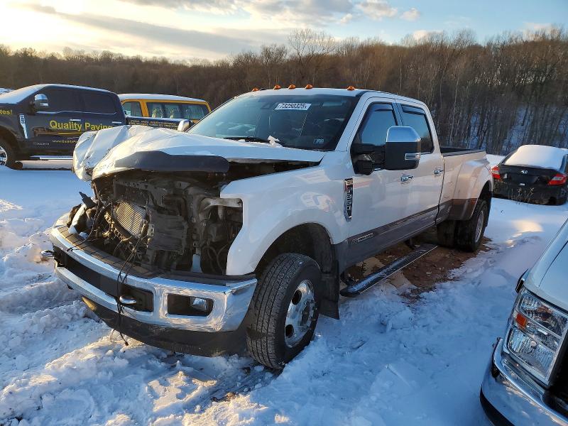 FORD F350 2017 with VIN 1FT8W3DT2HEE89622 - Photo from auction
