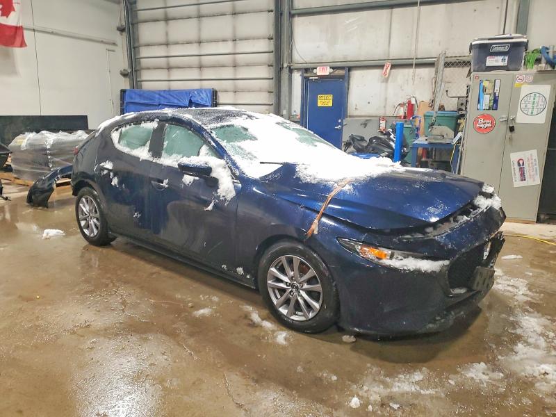 Photo 4 from auction – 2020 MAZDA 3 with VIN JM1BPALMXL1148986
