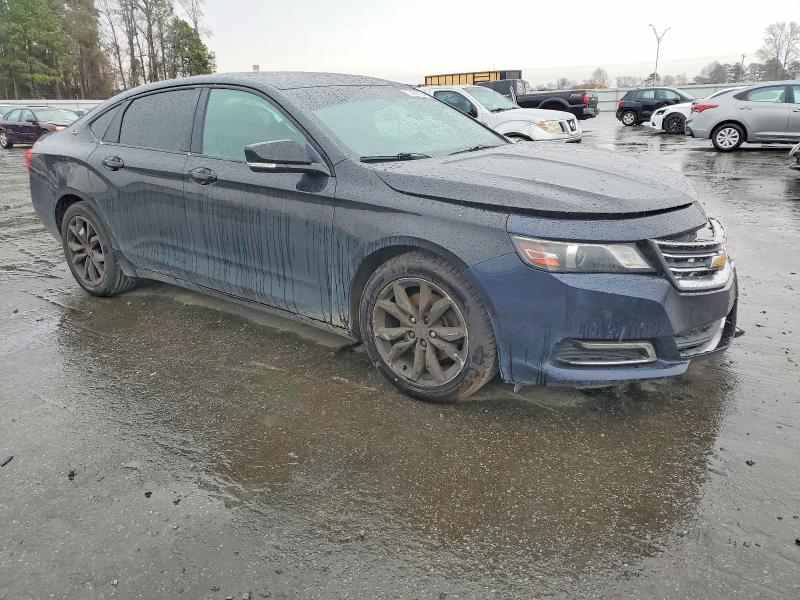 Photo 4 from auction – 2017 CHEVROLET IMPALA LT with VIN 2G1105S37H9130781
