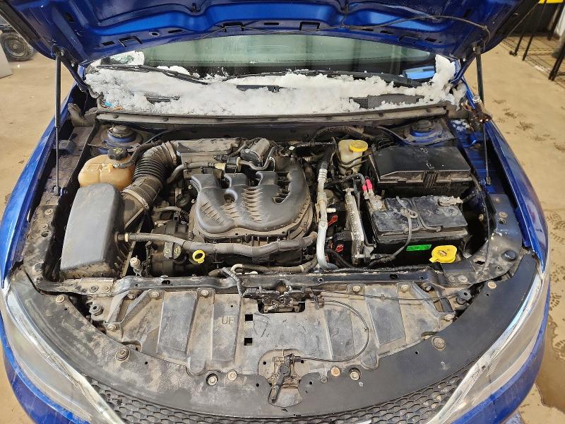 Photo 11 from auction – 2015 CHRYSLER 200 LIMITE with VIN 1C3CCCAG4FN586140