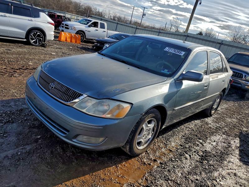 TOYOTA AVALON XL 2001 with VIN 4T1BF28B51U136431 - Photo from auction