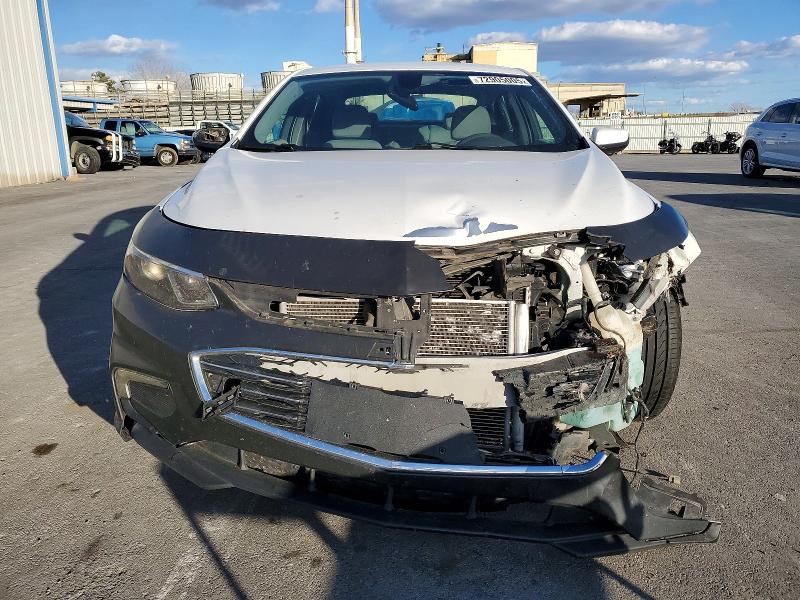 Photo 5 from auction – 2016 CHEVROLET MALIBU with VIN 1G1ZE5ST1GF177931