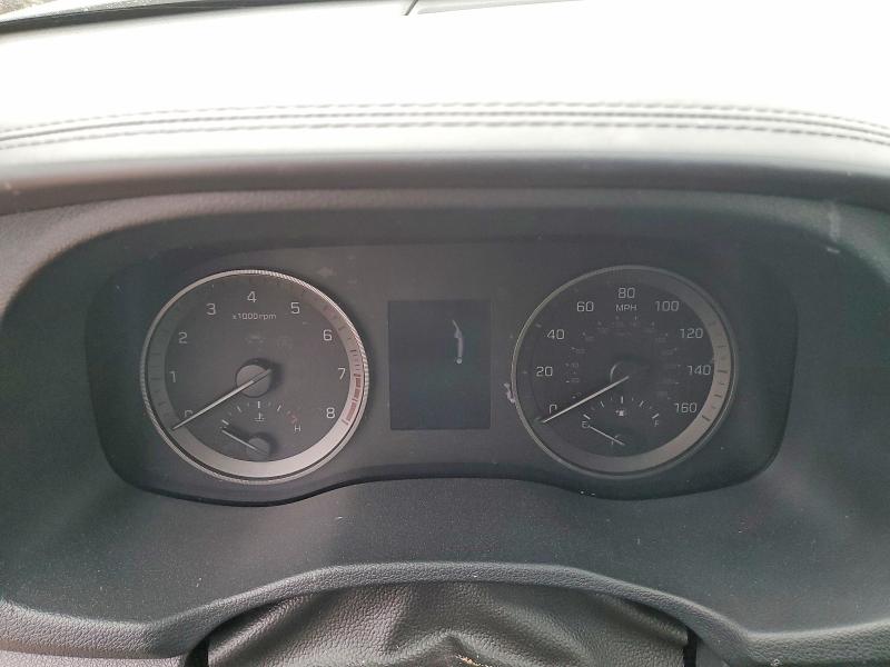 Photo 9 from auction – 2018 HYUNDAI TUCSON with VIN KM8J33A41JU719231
