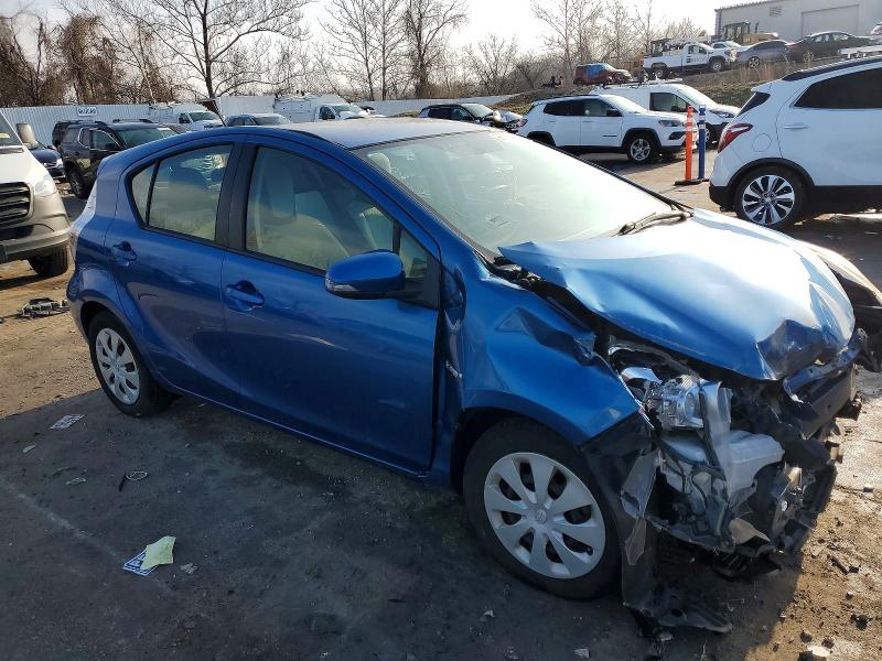 Photo 4 from auction – 2012 TOYOTA PRIUS C with VIN JTDKDTB39C1523831