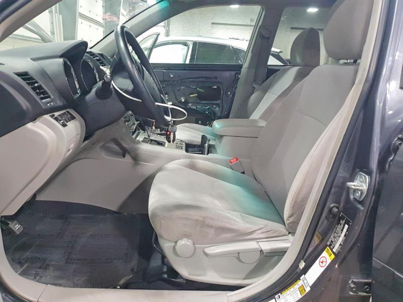 Photo 7 from auction – 2012 TOYOTA HIGHLANDER with VIN 5TDBK3EH4CS128178