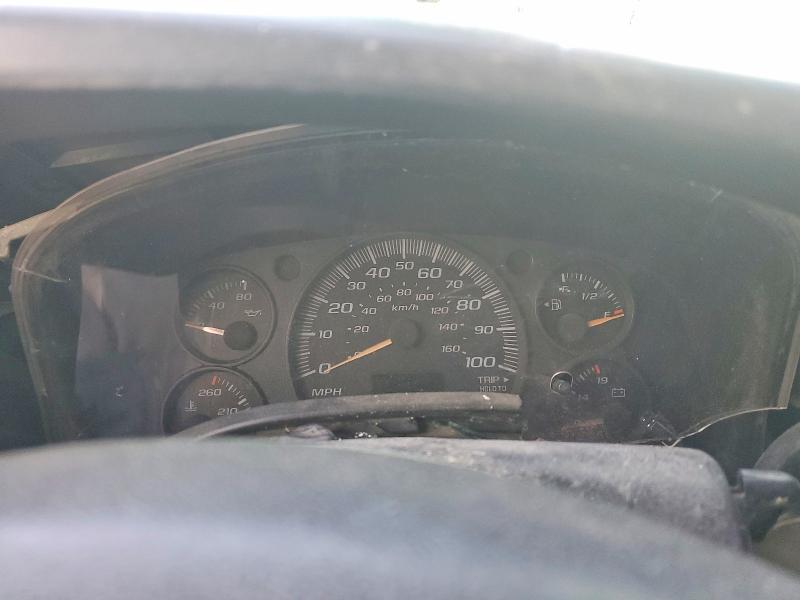 Photo 9 from auction – 2004 CHEVROLET EXPRESS G3500 with VIN 1GCHG35U441148356