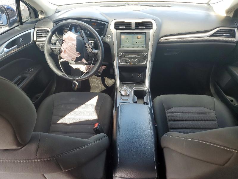 Photo 8 from auction – 2018 FORD FUSION with VIN 3FA6P0HD2JR283635