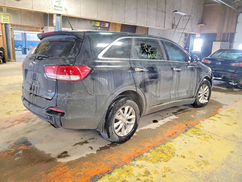 Photo 3 from auction – 2016 KIA SORENTO with VIN 5XYPG4A36GG124997