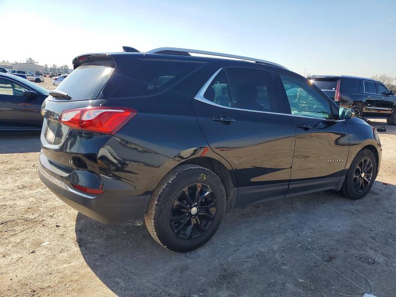 Photo 3 from auction – 2018 CHEVROLET EQUINOX with VIN 2GNAXJEV3J6106033