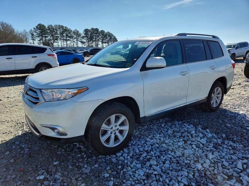 TOYOTA HIGHLANDER 2013 with VIN 5TDZK3EH7DS139529 - Photo from auction