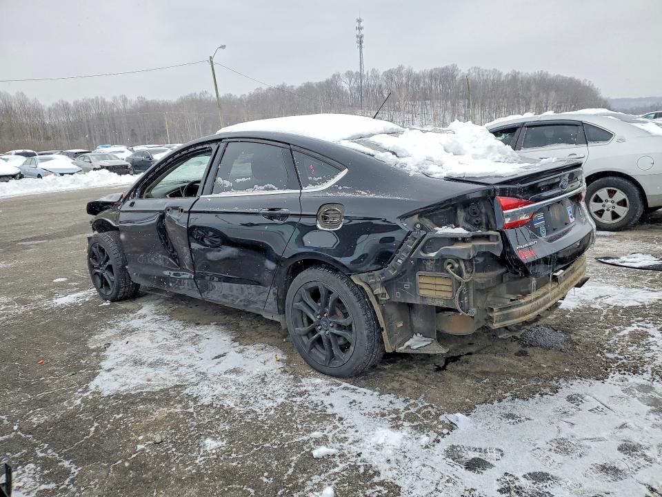 Photo 2 from auction – 2017 FORD FUSION with VIN 3FA6P0G79HR348244