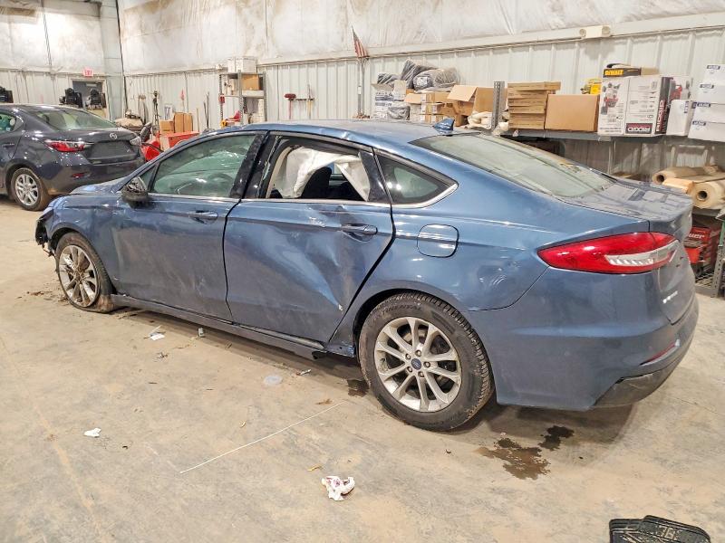 Photo 2 from auction – 2019 FORD FUSION SE with VIN 3FA6P0HD2KR195556
