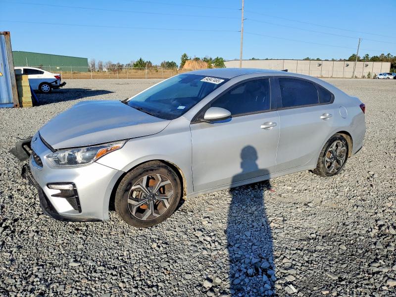 KIA FORTE 2020 with VIN 3KPF24AD4LE235638 - Photo from auction