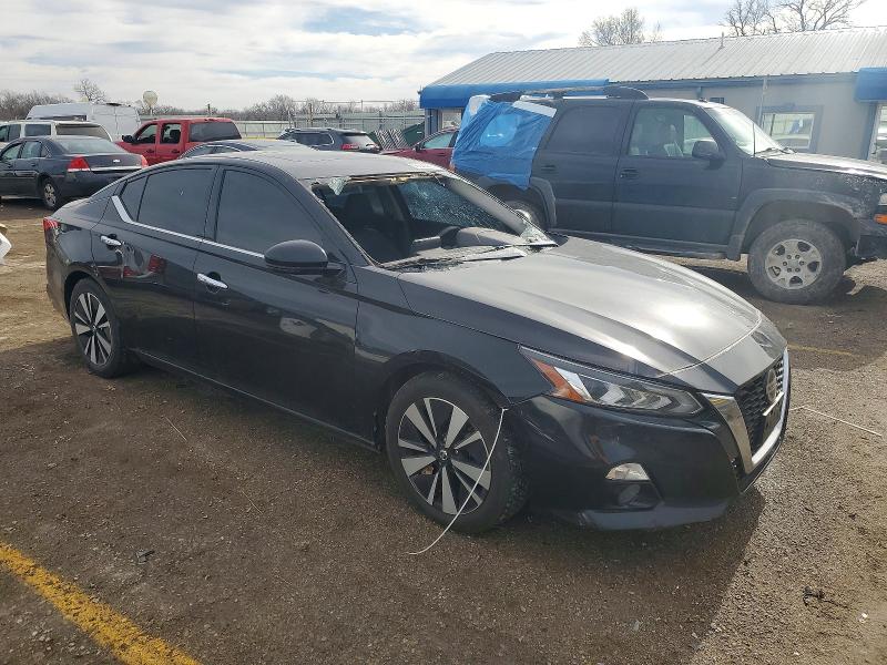 Photo 4 from auction – 2019 NISS ALTIMA with VIN 1N4BL4EV0KC251006