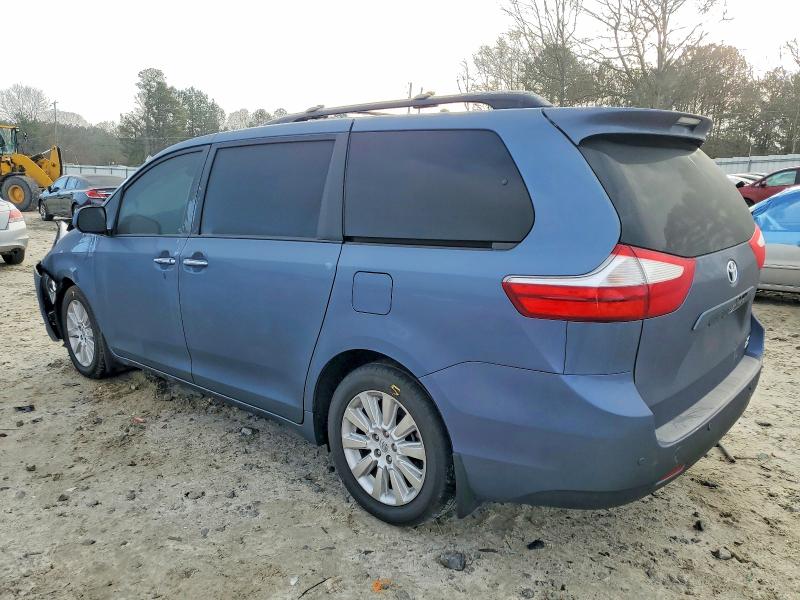 Photo 2 from auction – 2015 TOYOTA SIENNA XLE with VIN 5TDDK3DCXFS125563
